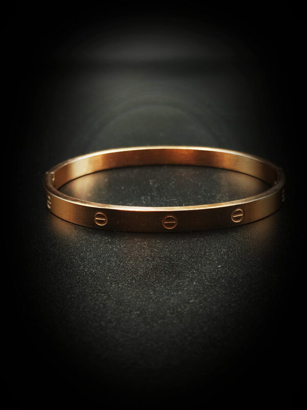 ΚΟΛΙΕ ΒΡΑΧΙΟΛΙΑ ΔΑΧΤΥΛΙΔΙΑ ΑΝΔΡΙΚΑ ΚΟΣΜΗΜΑΤΑ ΣΚΟΥΛΑΡΙΚΙΑ ΠΕΡΙΤΕΧΝΟ ΛΑΥΡΙΟ